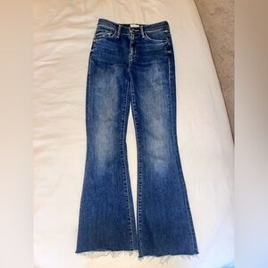 MOTHER The Weekender Fray Jean